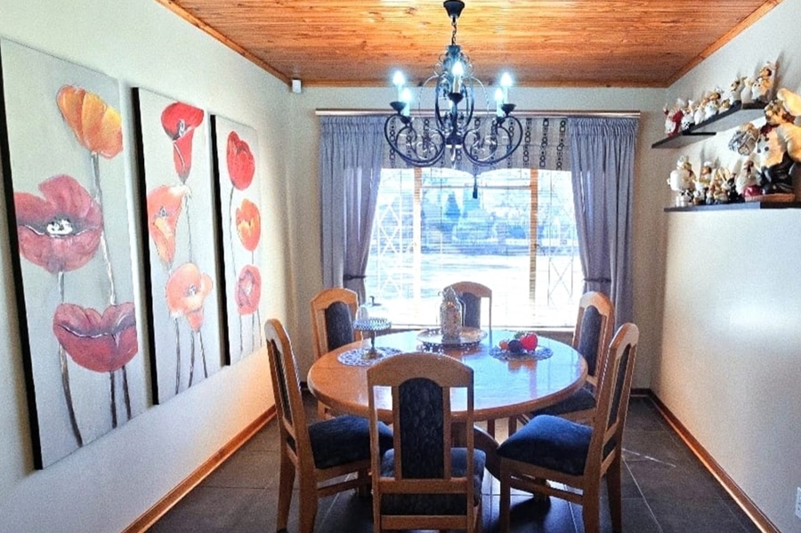 3 Bedroom Property for Sale in Vaalpark Free State